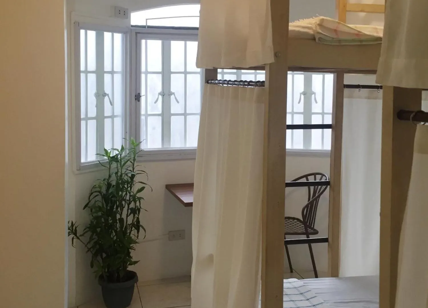 1 River Central Hostel Makati City